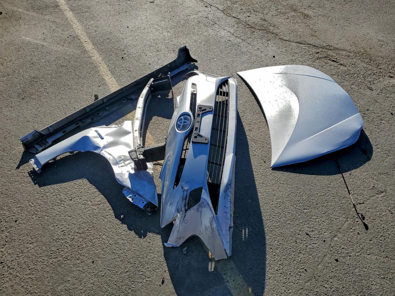 2017 Toyota Prius VIN: JTDKBRFU6H3046783 Lot: 94101775