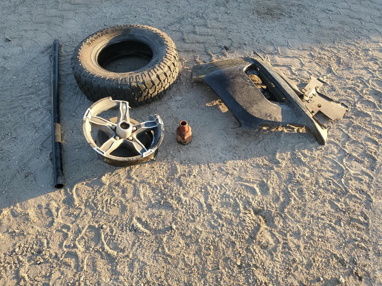 2014 Ram 1500 St VIN: 1C6RR7FT4ES103464 Lot: 92601305