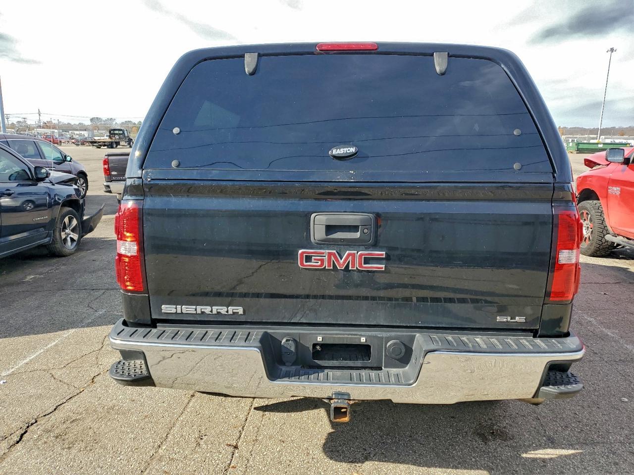 2017 GMC Sierra K1500 Sle VIN: 3GTU2MEC1HG328380 Lot: 93898275