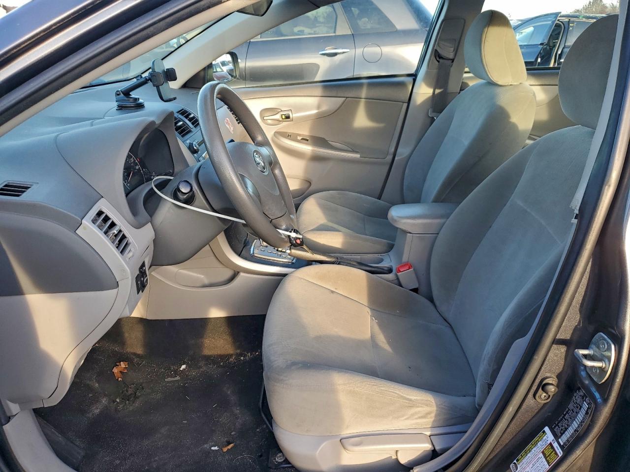 2010 Toyota Corolla Base VIN: 2T1BU4EE7AC304278 Lot: 94197275