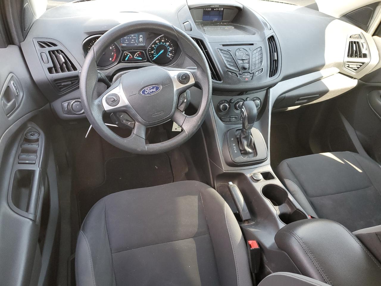 2014 Ford Escape S VIN: 1FMCU0F73EUB68880 Lot: 92451925