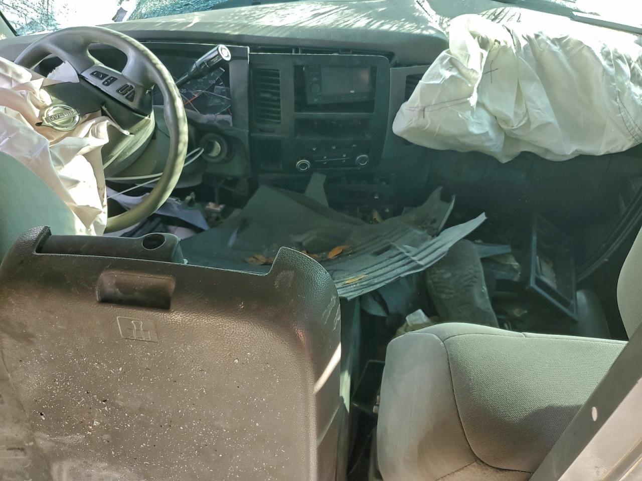 2012 Nissan Nv 1500 Delivery Van VIN: 1N6BF0KM8CN111634 Lot: 94428725