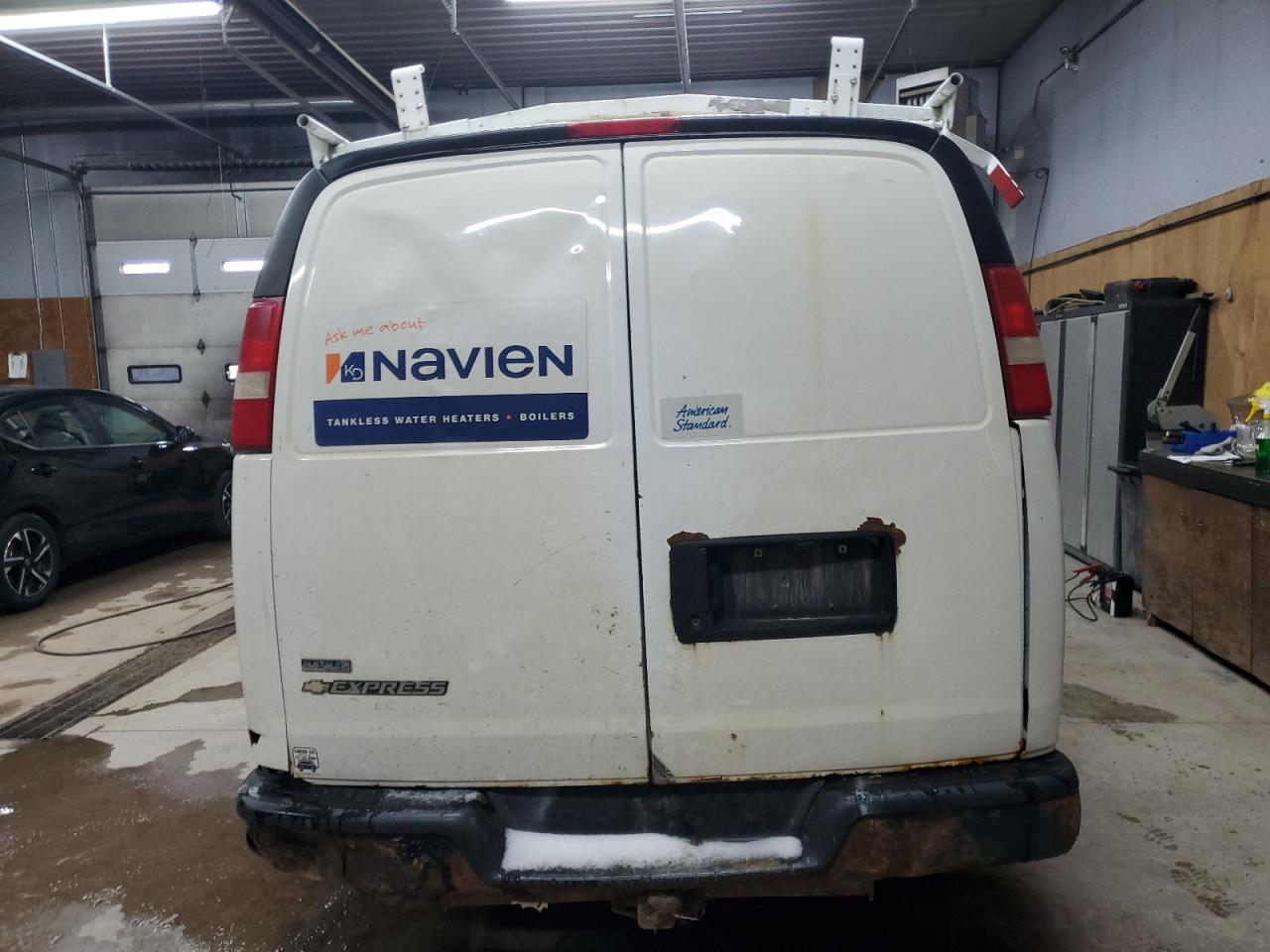 2011 Chevrolet Express G1500 VIN: 1GCSHAF41B1104656 Lot: 92217835