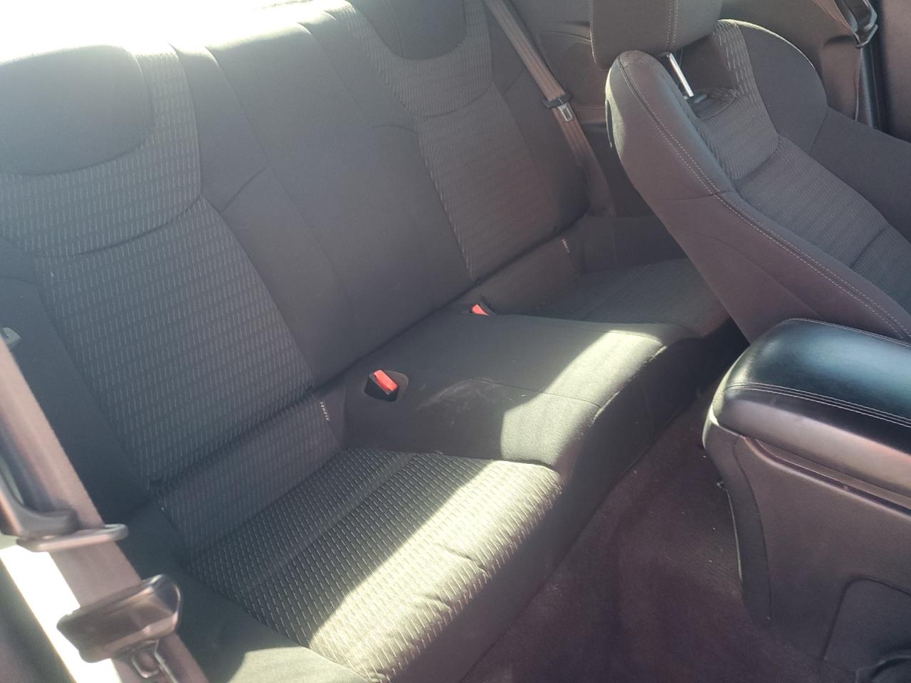 2014 Hyundai Genesis Coupe 2.0T VIN: KMHHT6KD2EU117037 Lot: 92900465