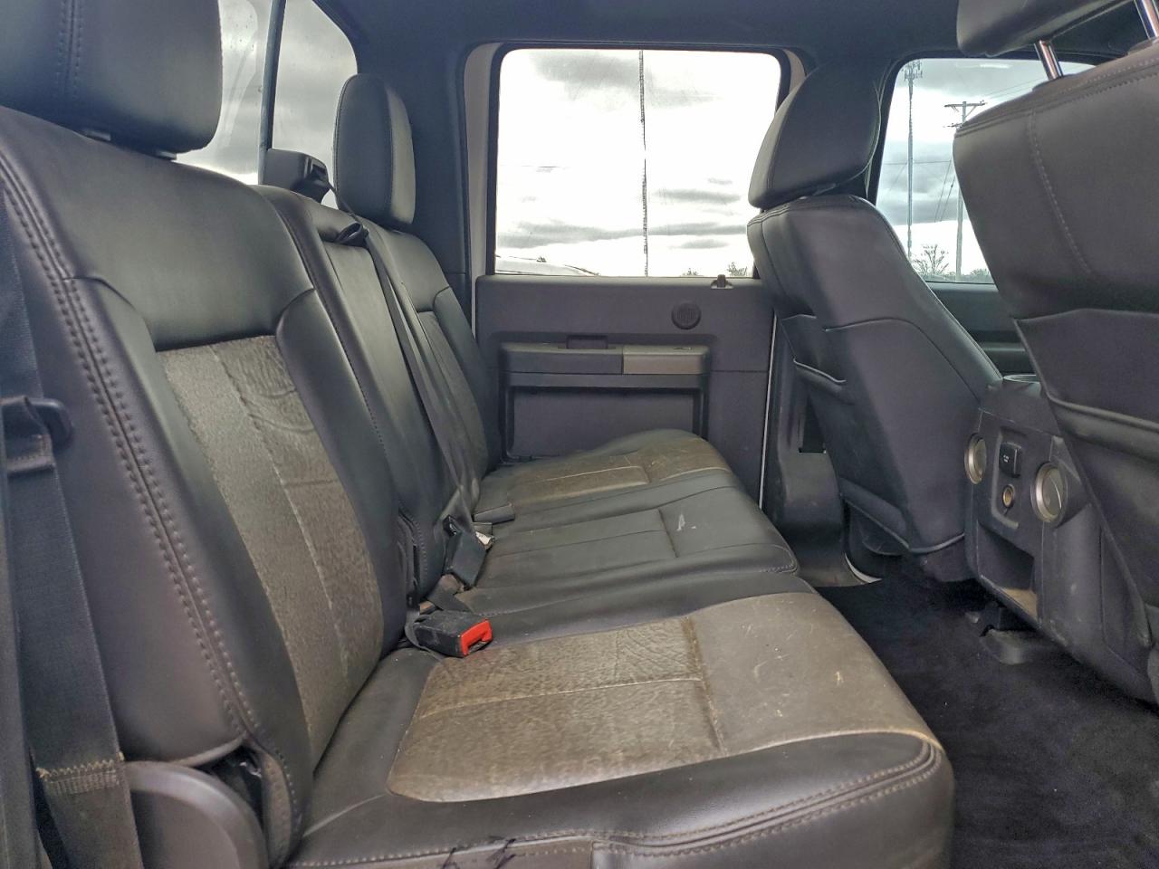 2011 Ford F350 Super Duty VIN: 1FT8W3BT8BEA26135 Lot: 93281935