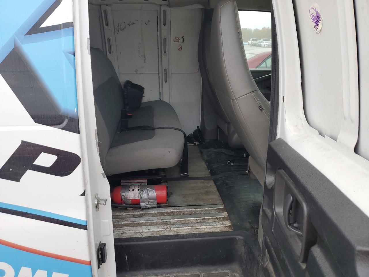 2016 Chevrolet Express G2500 VIN: 1GCWGBFF2G1127091 Lot: 92192215