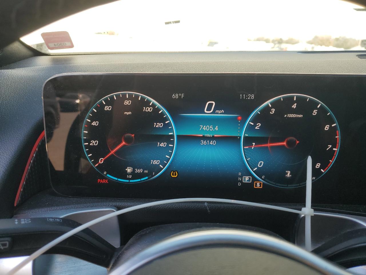 Фото: W1N4M4GB5NW259827