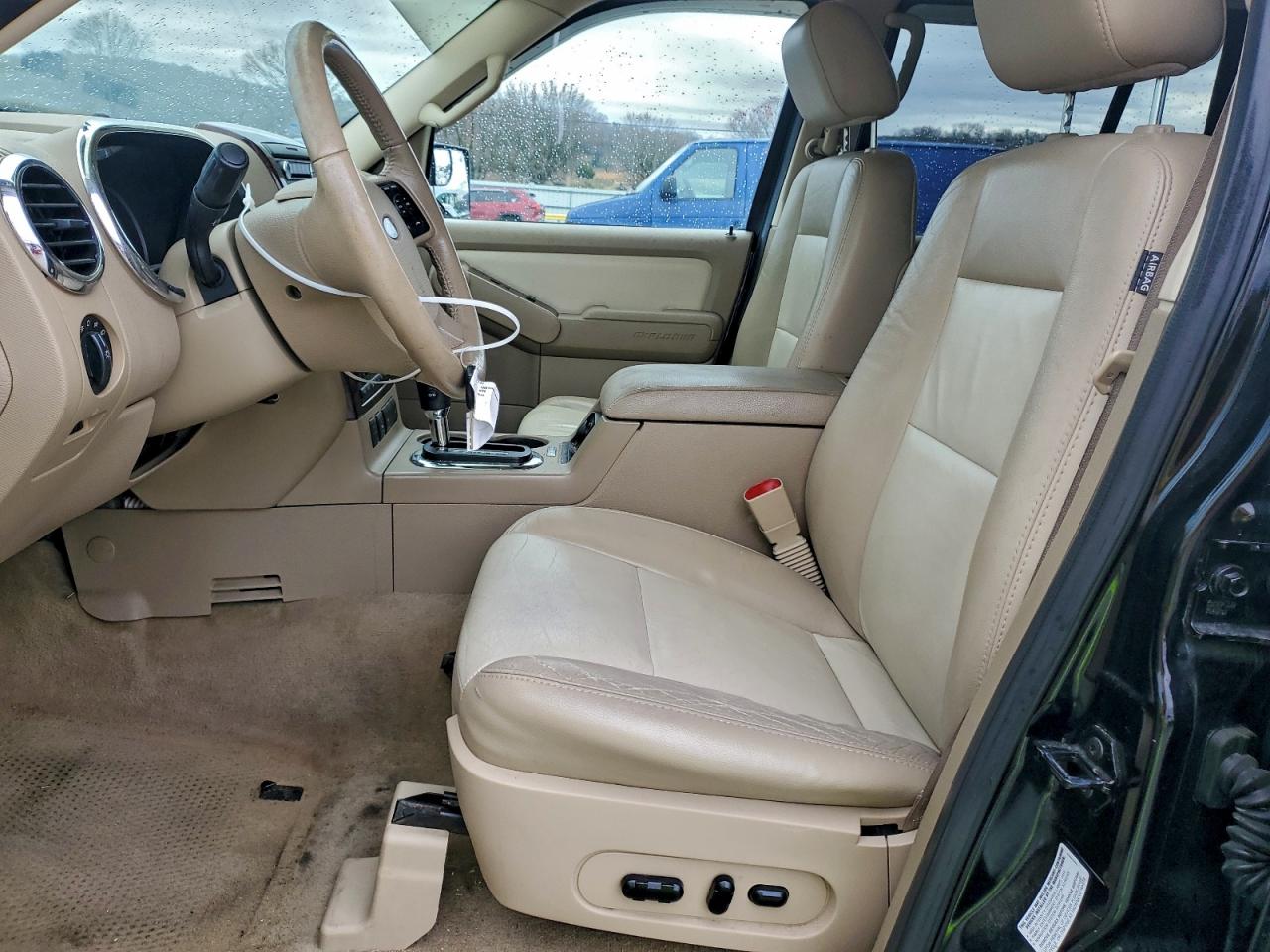 2008 Ford Explorer Limited VIN: 1FMEU65E38UB18674 Lot: 94456465