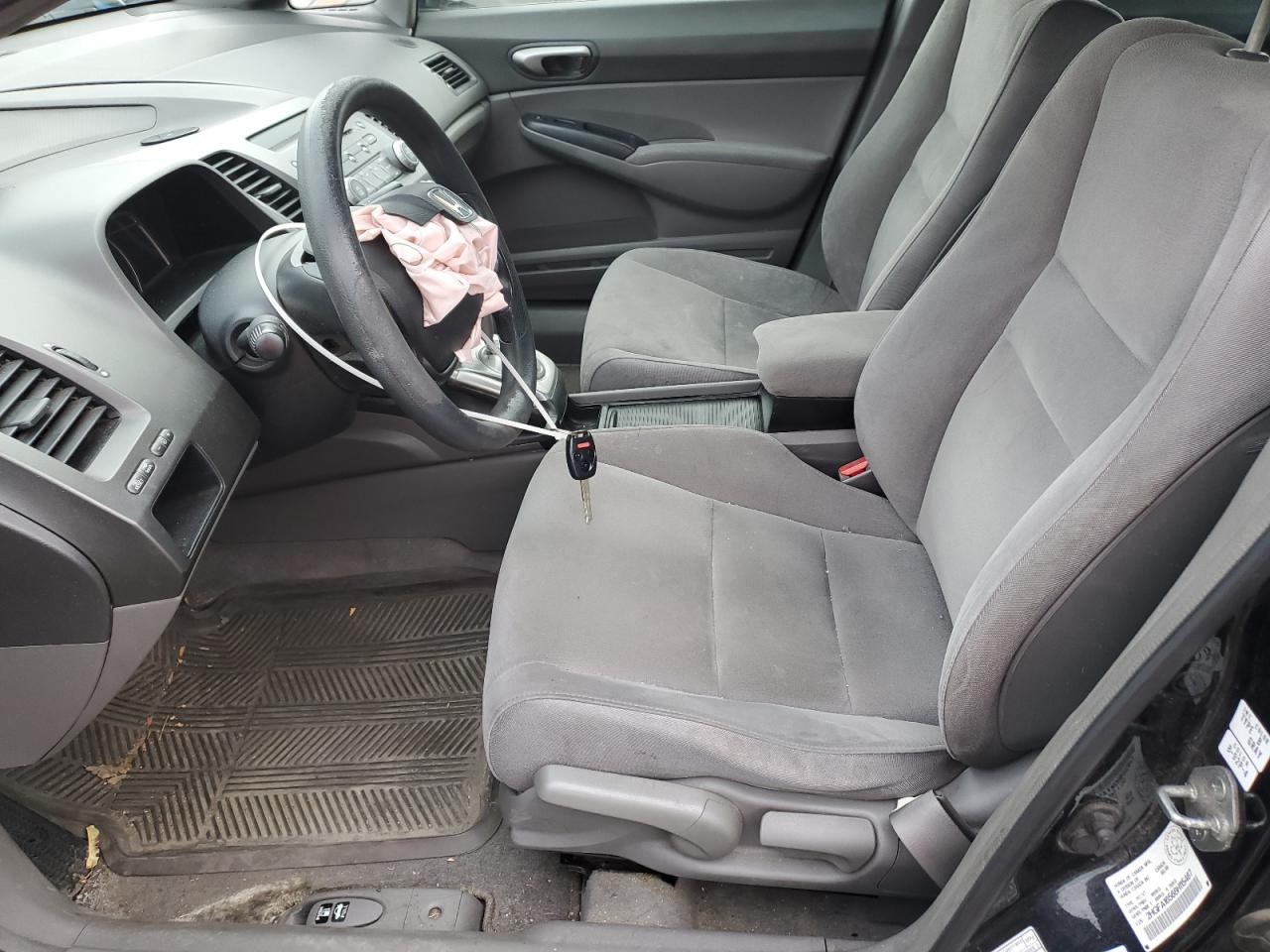 2008 Honda Civic Lx VIN: 2HGFA16568H115467 Lot: 90737125