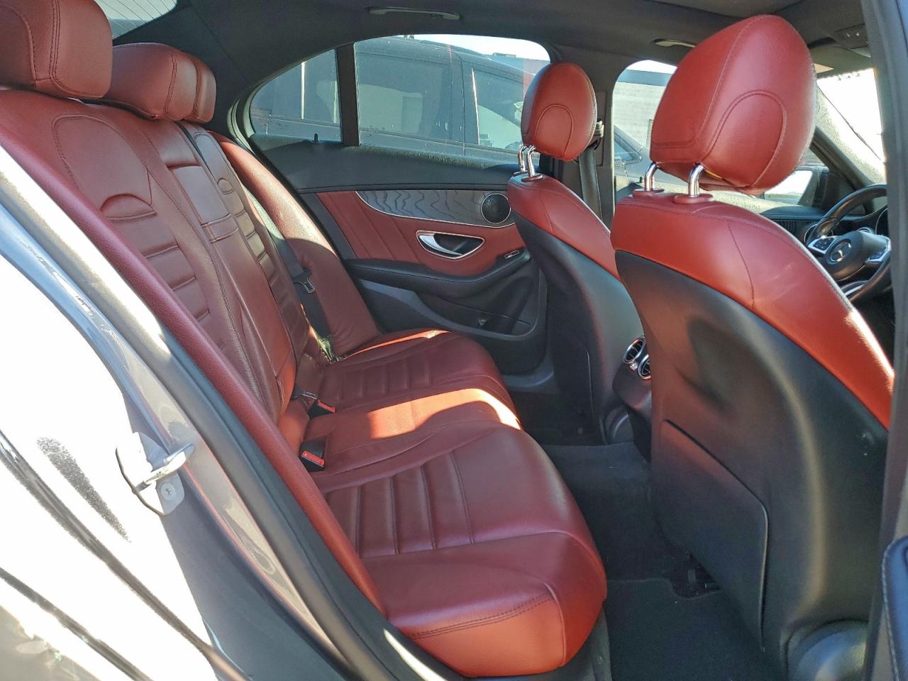 2017 Mercedes-Benz C 300 VIN: 55SWF4JB7HU229447 Lot: 93977395