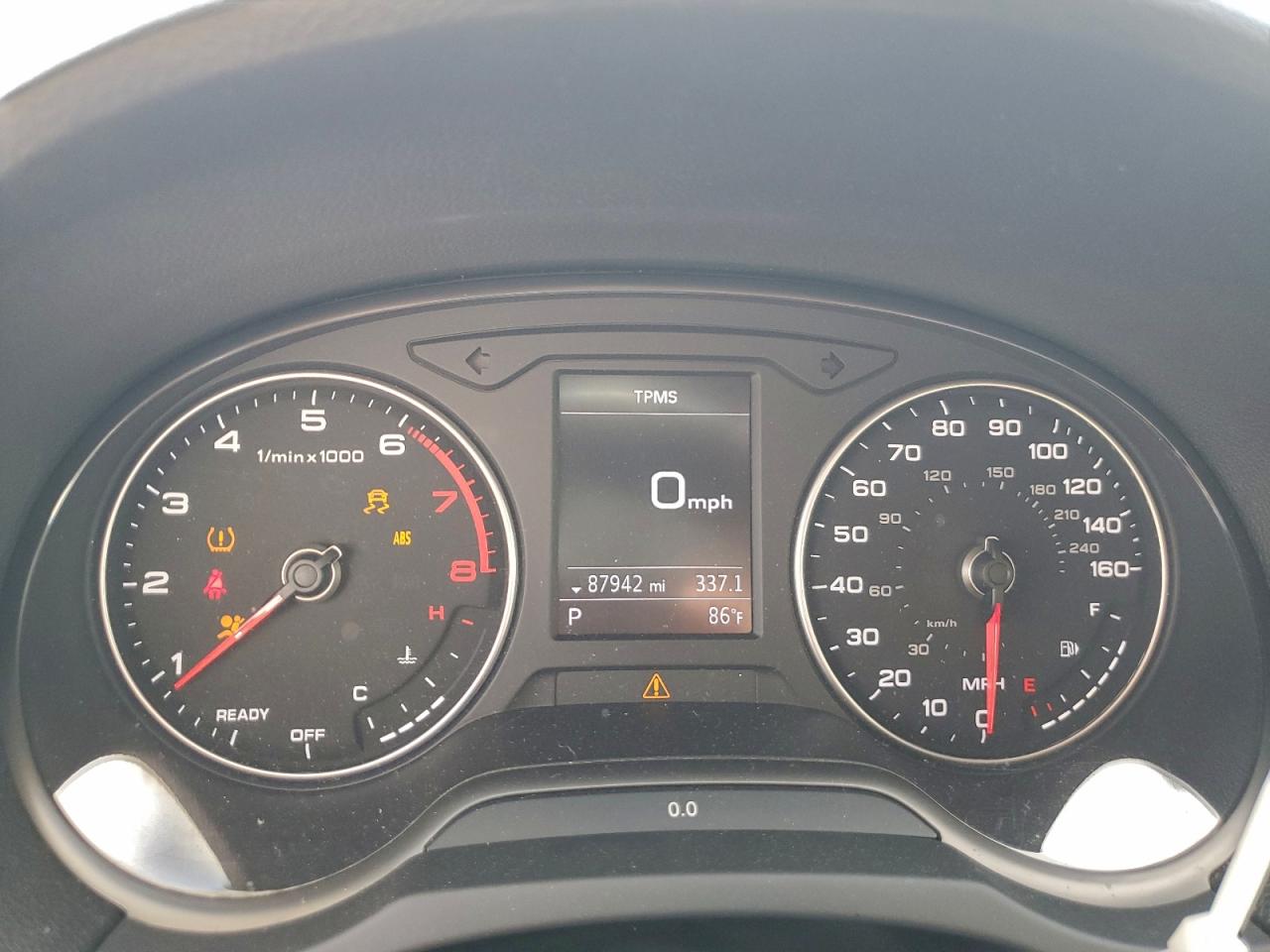 2018 Audi A3 Premium Plus VIN: WAUJ8GFF4J1011173 Lot: 93701365