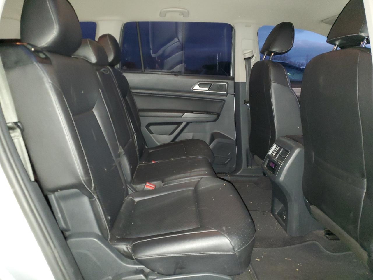 2018 Volkswagen Atlas Se VIN: 1V2KR2CA1JC545086 Lot: 92932195