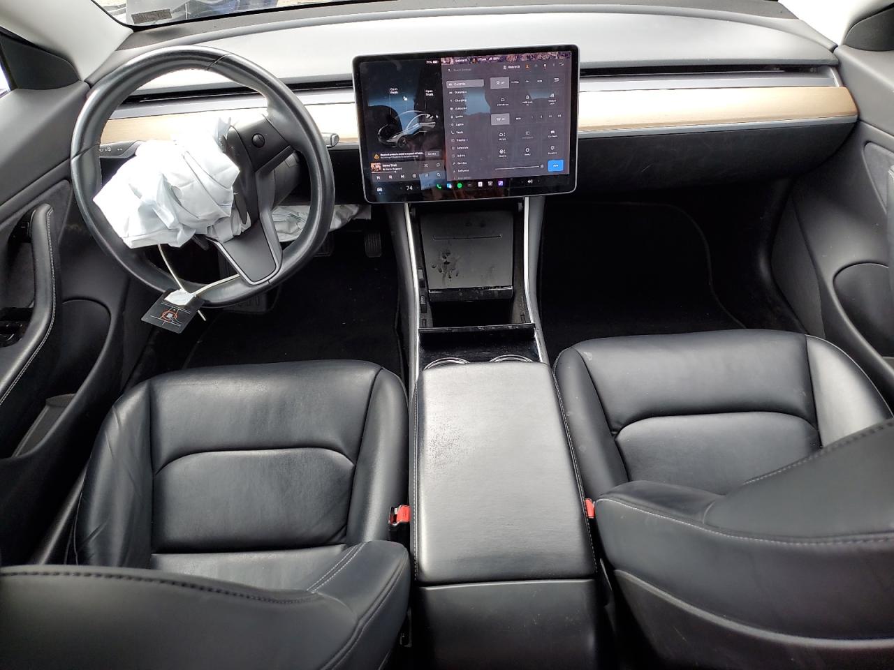 2018 Tesla Model 3 VIN: 5YJ3E1EA9JF122929 Lot: 92905925