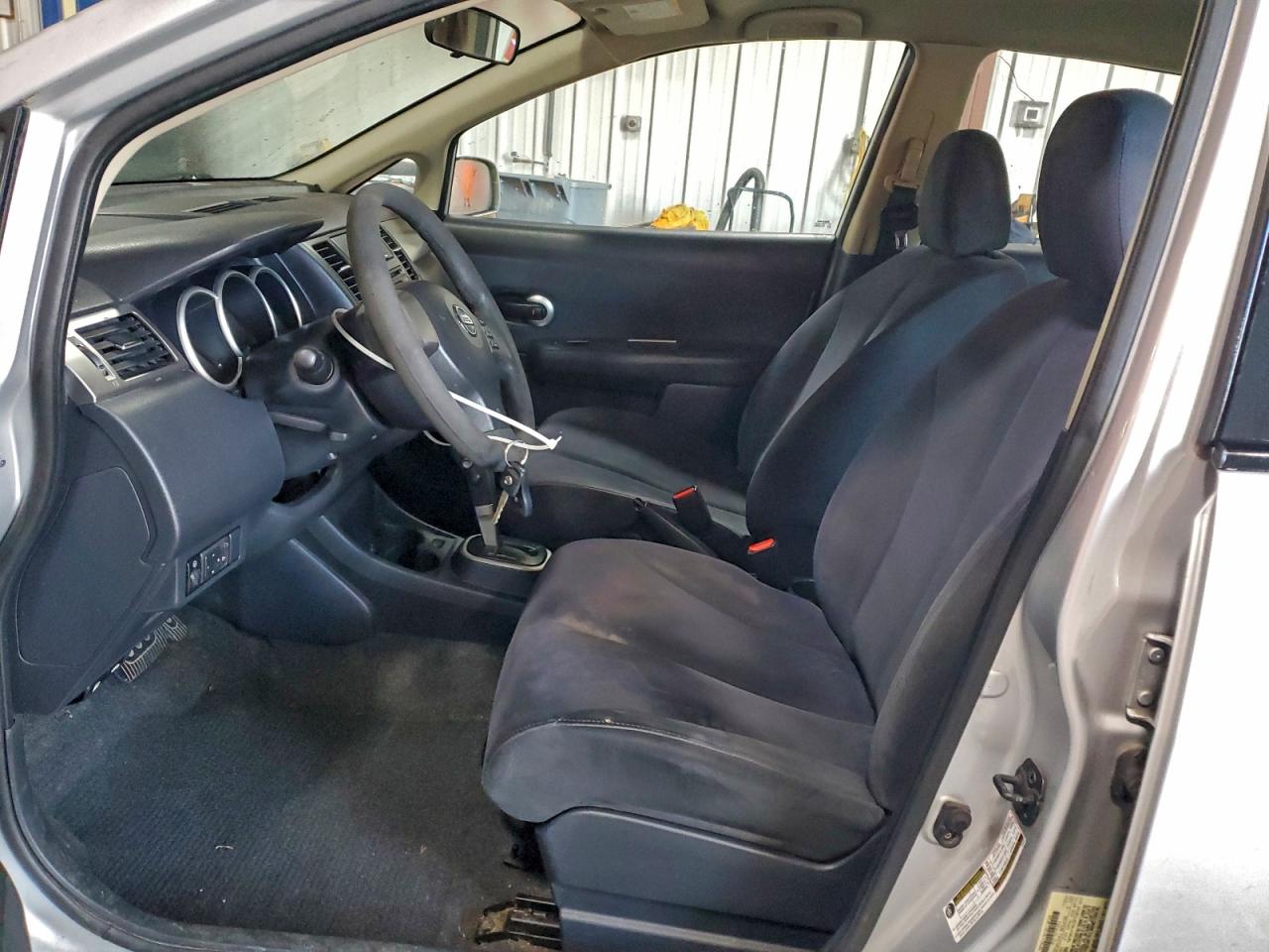 2008 Nissan Versa S VIN: 3N1BC13E48L458686 Lot: 94057685