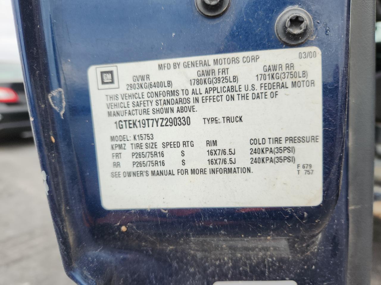 2000 GMC New Sierra K1500 VIN: 1GTEK19T7YZ290330 Lot: 93110915