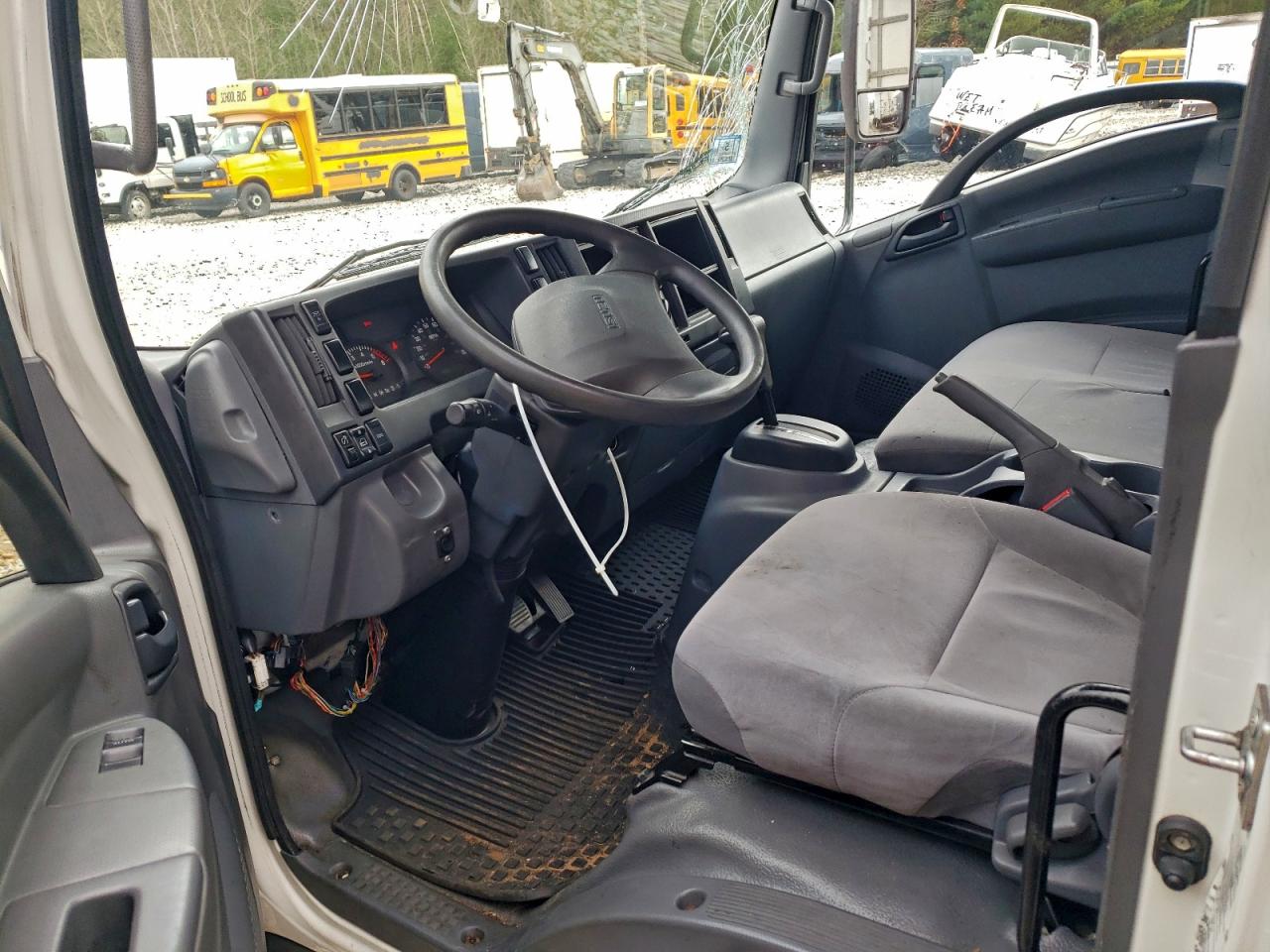 2021 Isuzu Npr Hd - Box Truck VIN: 54DC4W1DXMS200184 Lot: 92657035