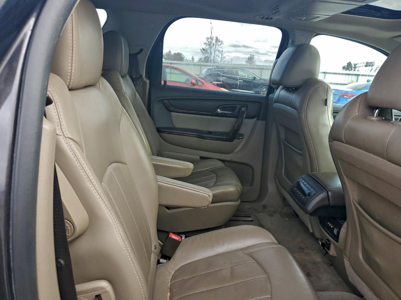 2014 GMC Acadia Denali VIN: 1GKKVTKD1EJ177321 Lot: 93742565