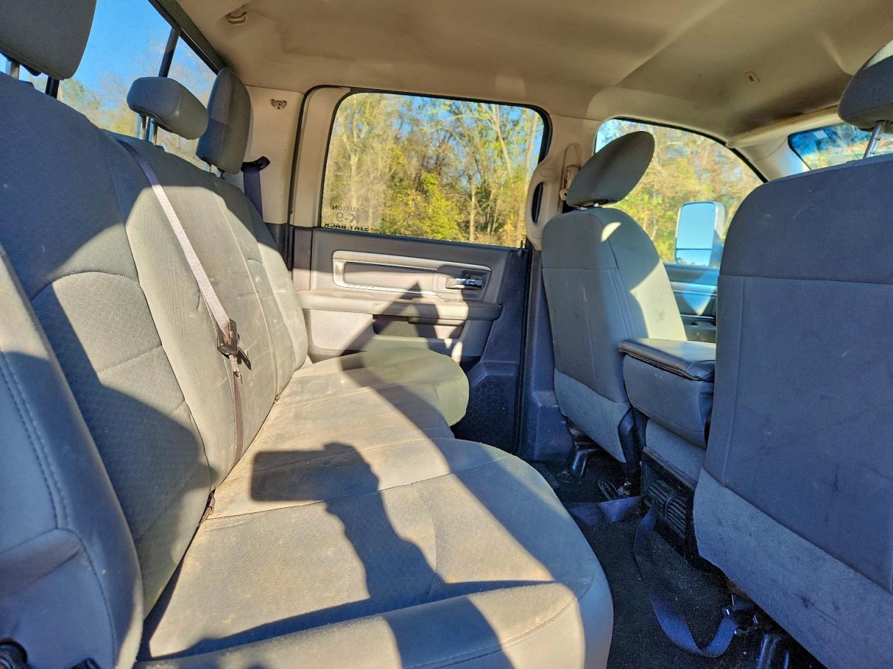 2017 Ram 2500 Slt VIN: 3C6UR5DL0HG551181 Lot: 94676775