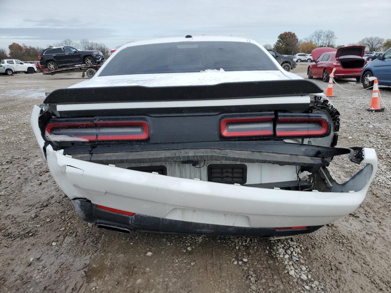 2017 Dodge Challenger Sxt VIN: 2C3CDZAG4HH568829 Lot: 92440265