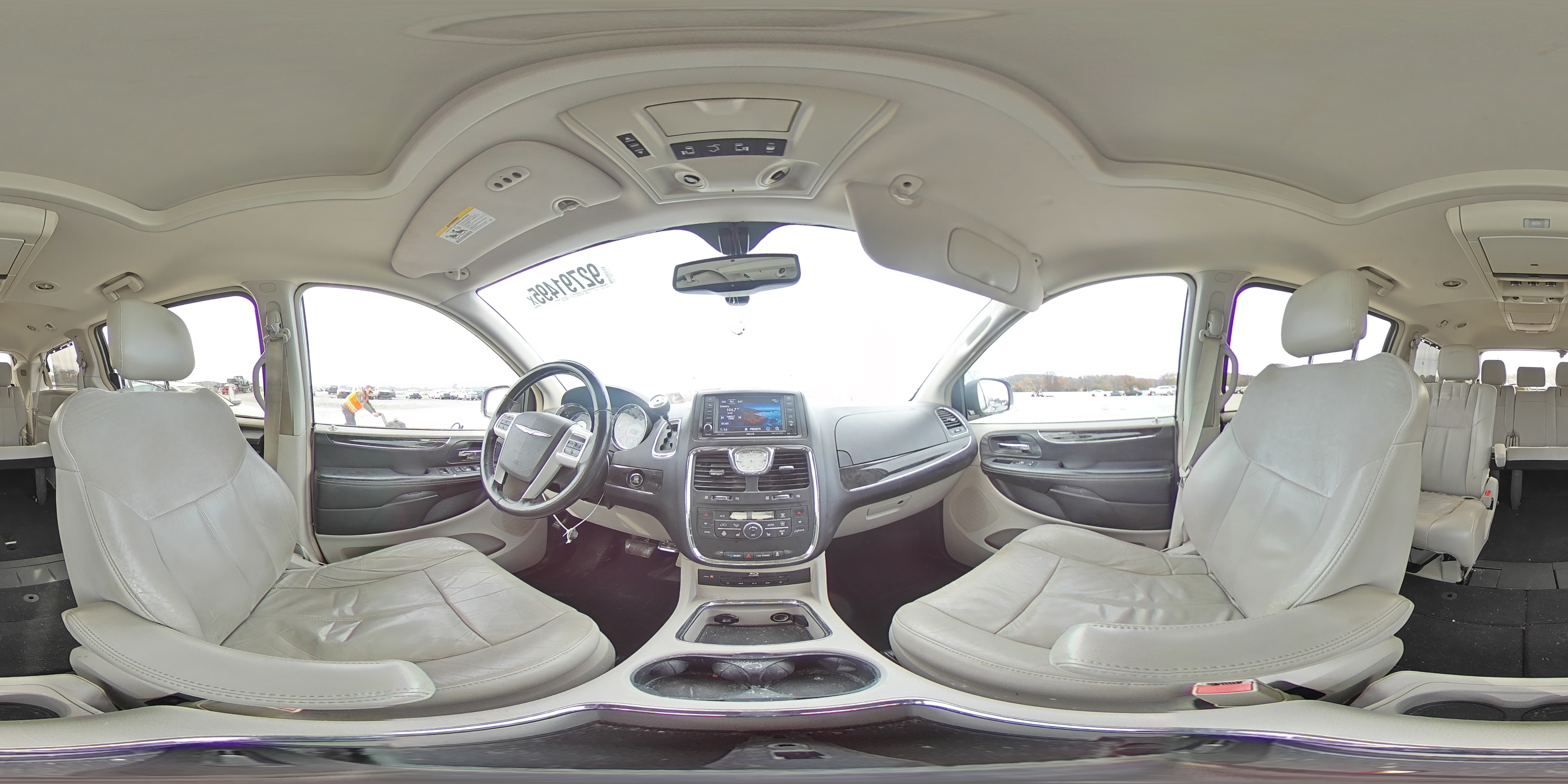 2014 Chrysler Town & Country Limited VIN: 2C4RC1GG6ER408572 Lot: 92791495