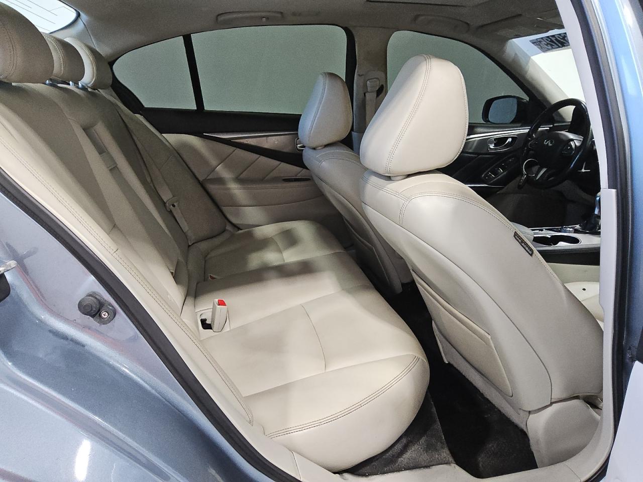 2015 Infiniti Q50 Base VIN: JN1BV7AR2FM398915 Lot: 92462125