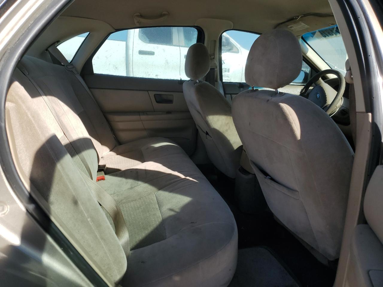 2004 Ford Taurus Se VIN: 1FAFP53U74G120589 Lot: 89871315