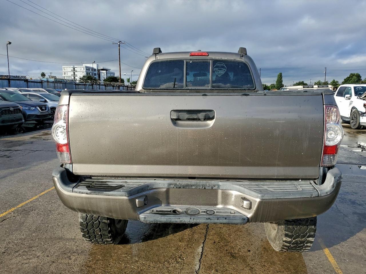 2010 Toyota Tacoma Double Cab Prerunner Long Bed VIN: 3TMKU4HN5AM025561 Lot: 93972005