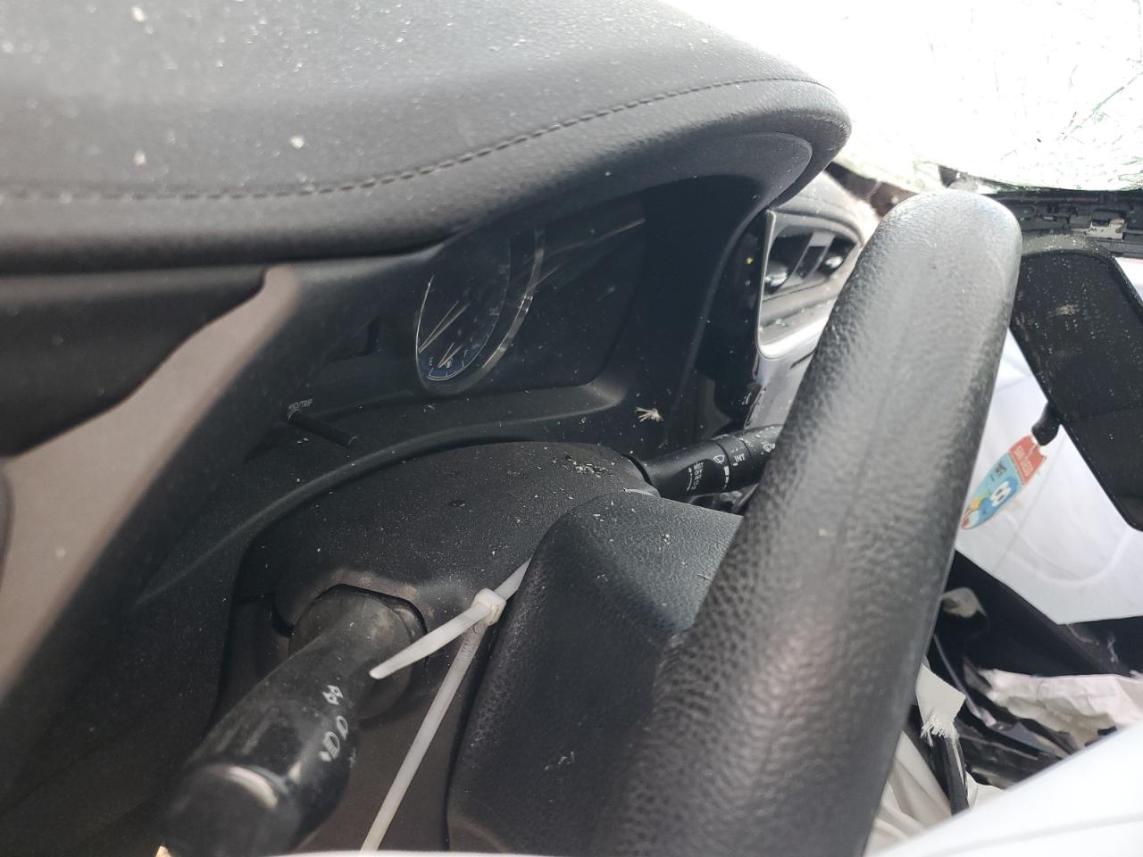 2018 Toyota Corolla L VIN: 2T1BURHE1JC972859 Lot: 92513195