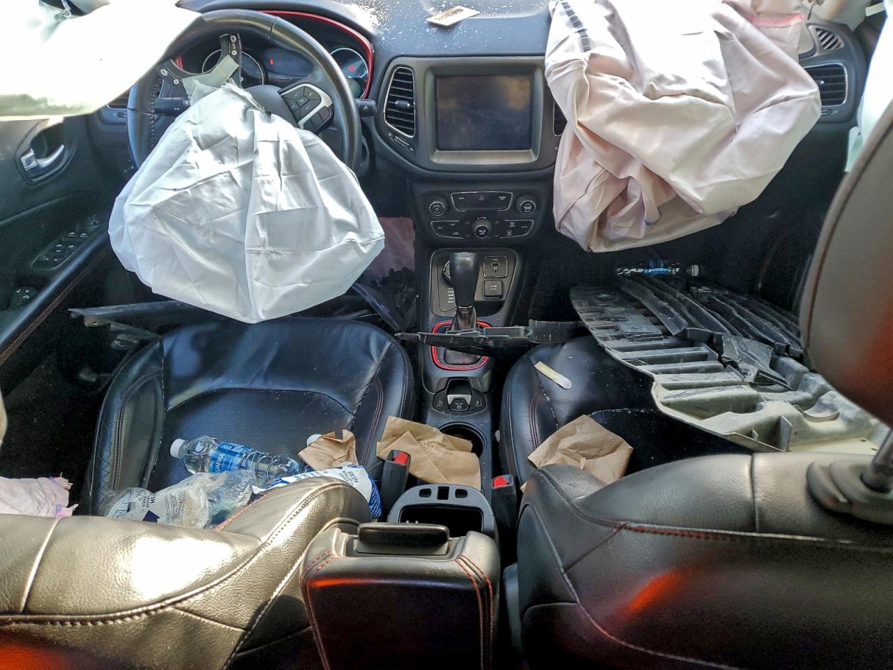 2018 Jeep Compass Trailhawk VIN: 3C4NJDDB6JT143268 Lot: 94681405