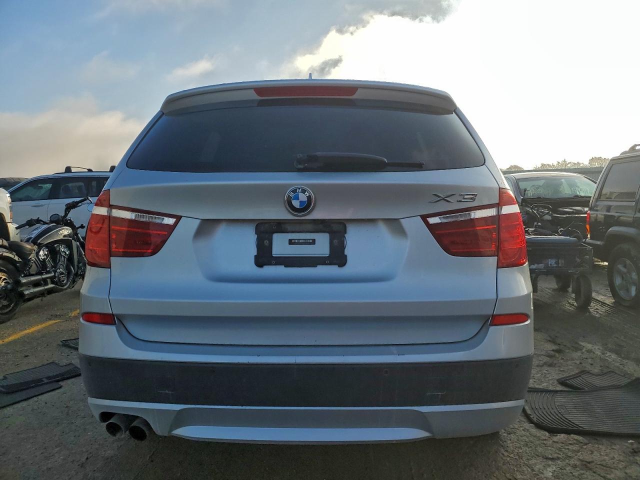 2011 BMW X3 xDrive28I VIN: 5UXWX5C58BL703839 Lot: 93635825