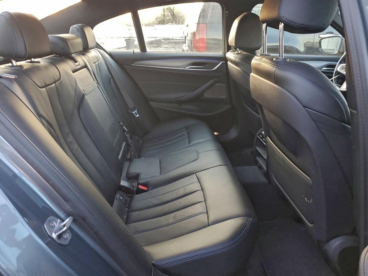 2019 BMW 540 Xi VIN: WBAJE7C57KWW18015 Lot: 94196435