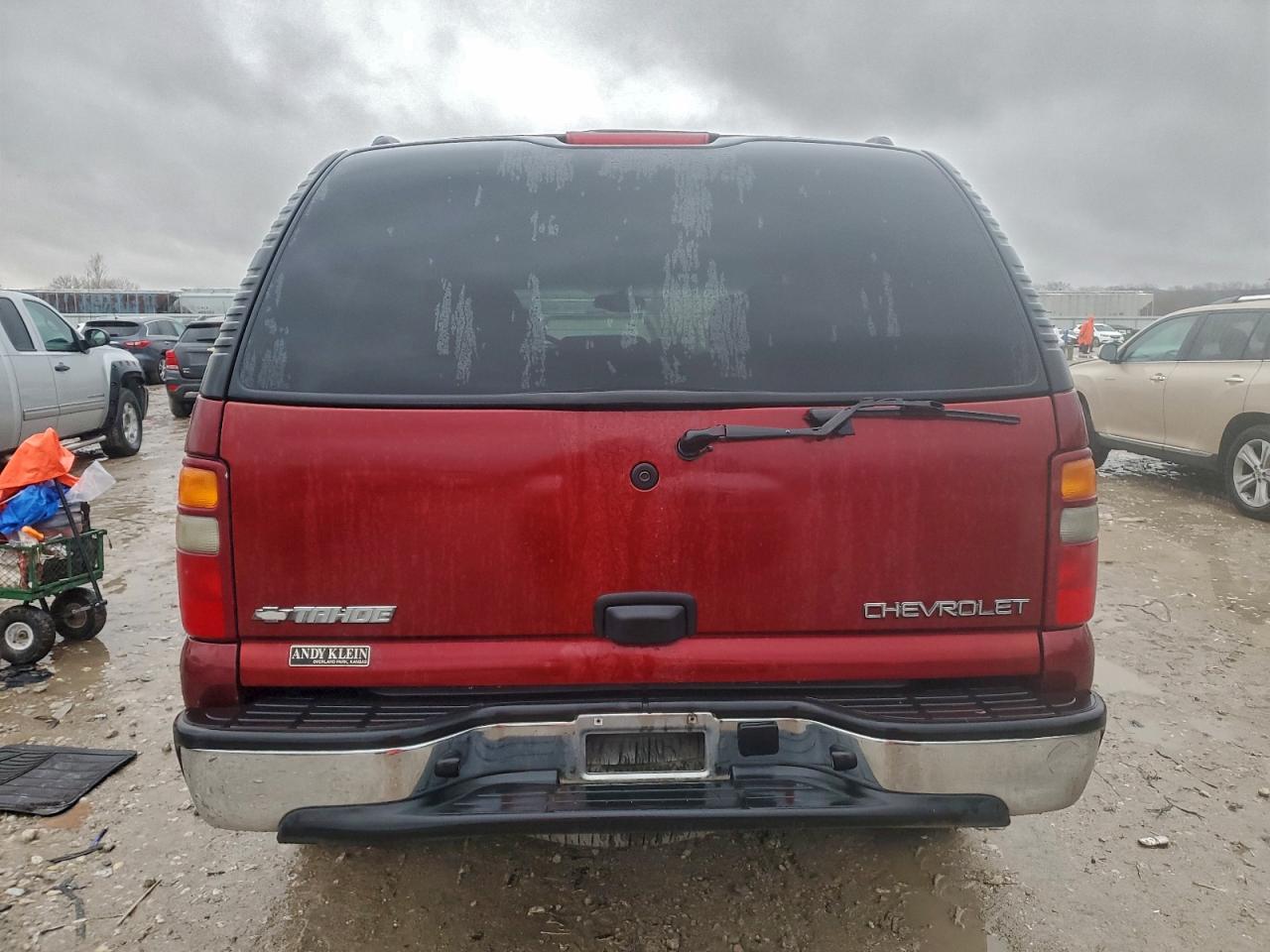 2003 Chevrolet Tahoe C1500 VIN: 1GNEC13V13R215078 Lot: 93138705