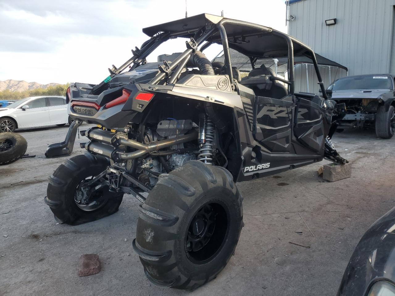 rzr