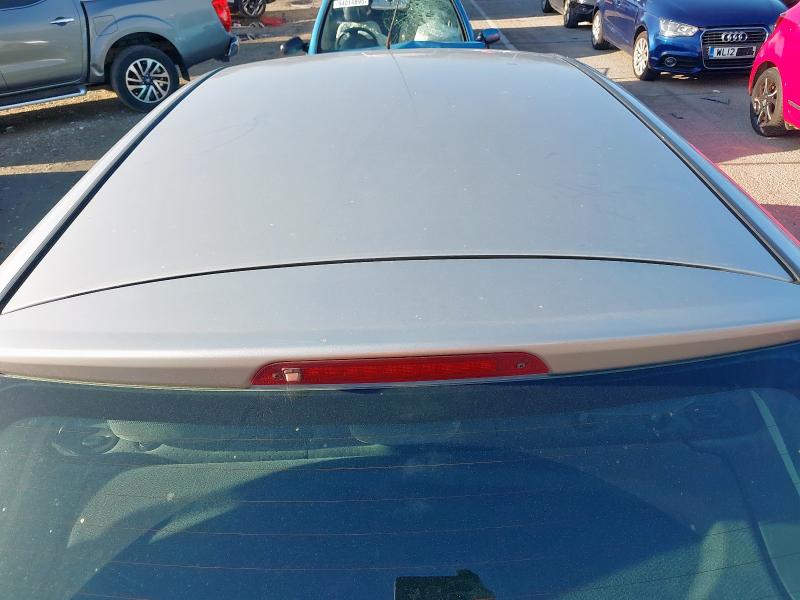 2002 FORD FOCUS FLIG