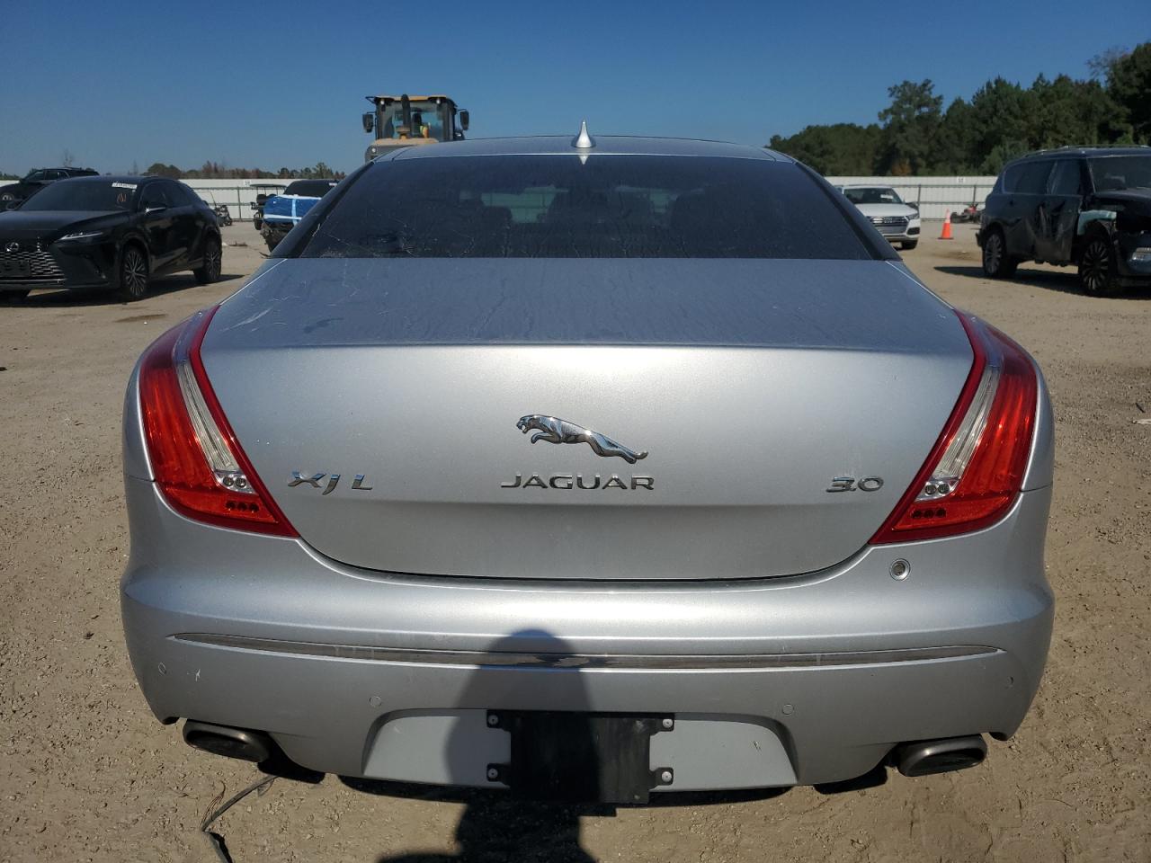 2015 Jaguar Xjl Portfolio VIN: SAJWA2GZ0F8V81678 Lot: 91377935