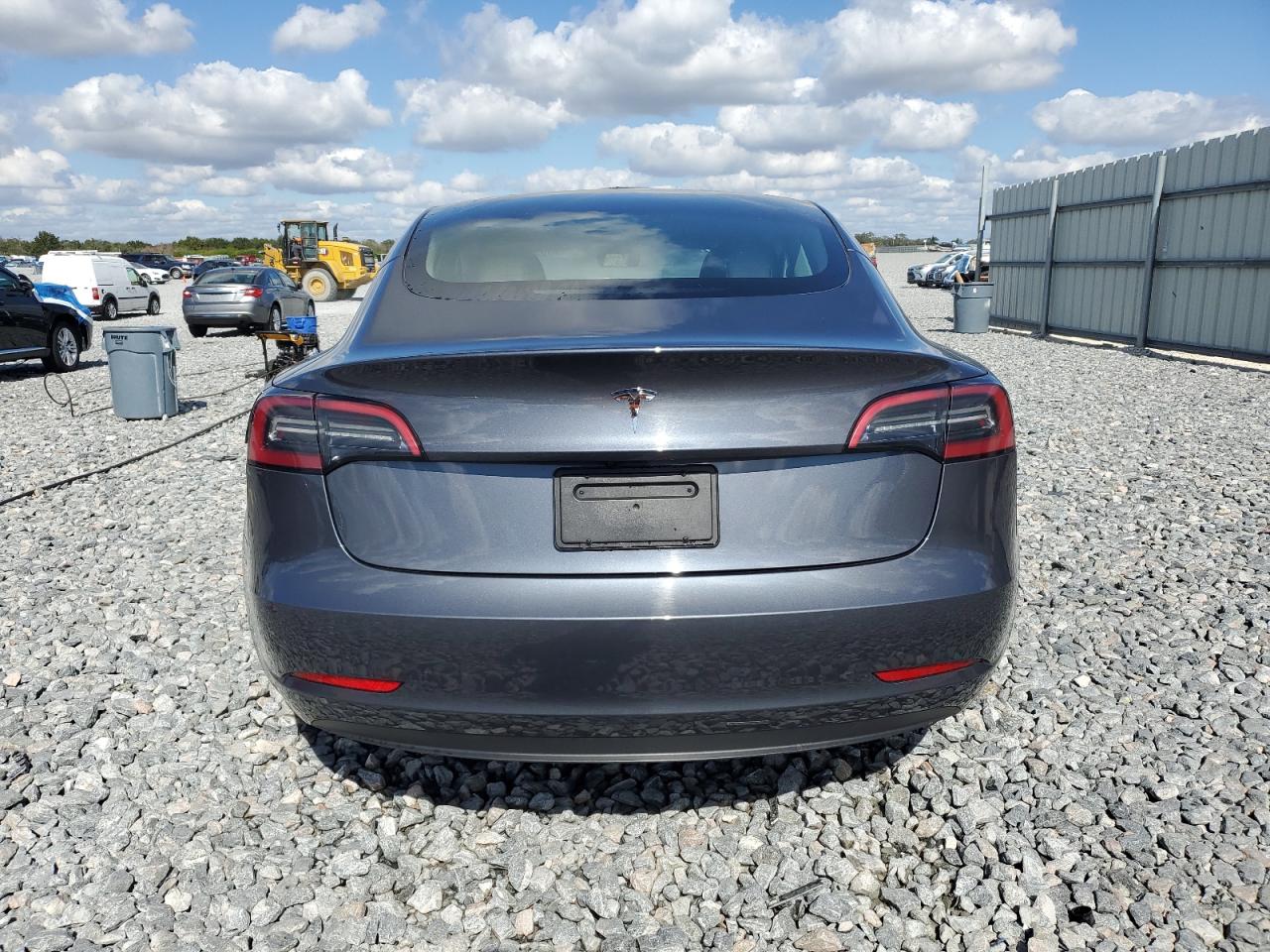 2023 Tesla Model 3 VIN: 5YJ3E1EA8PF658747 Lot: 93058595