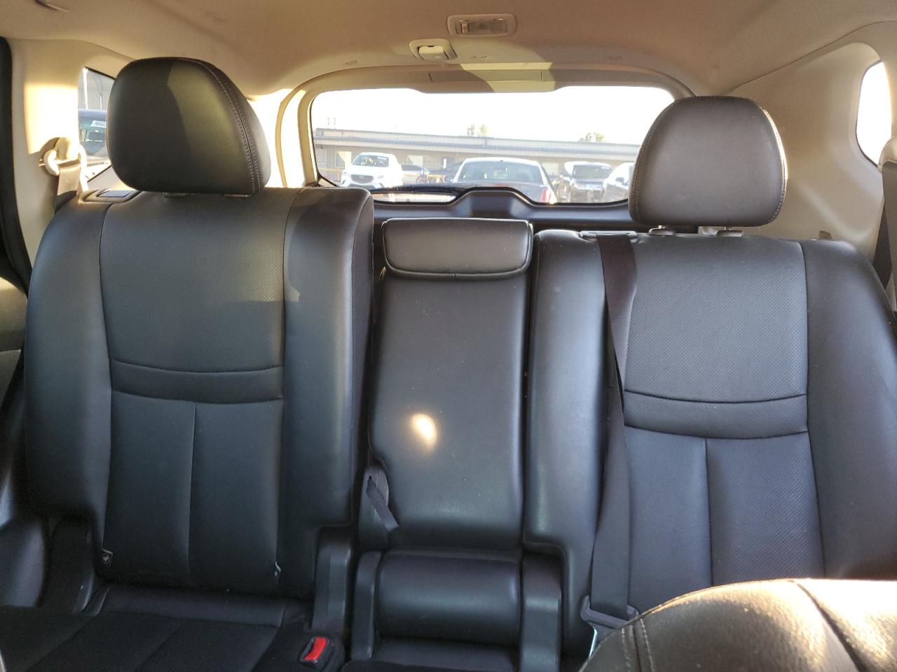 2018 Nissan Rogue S VIN: JN8AT2MT2JW455771 Lot: 90627315