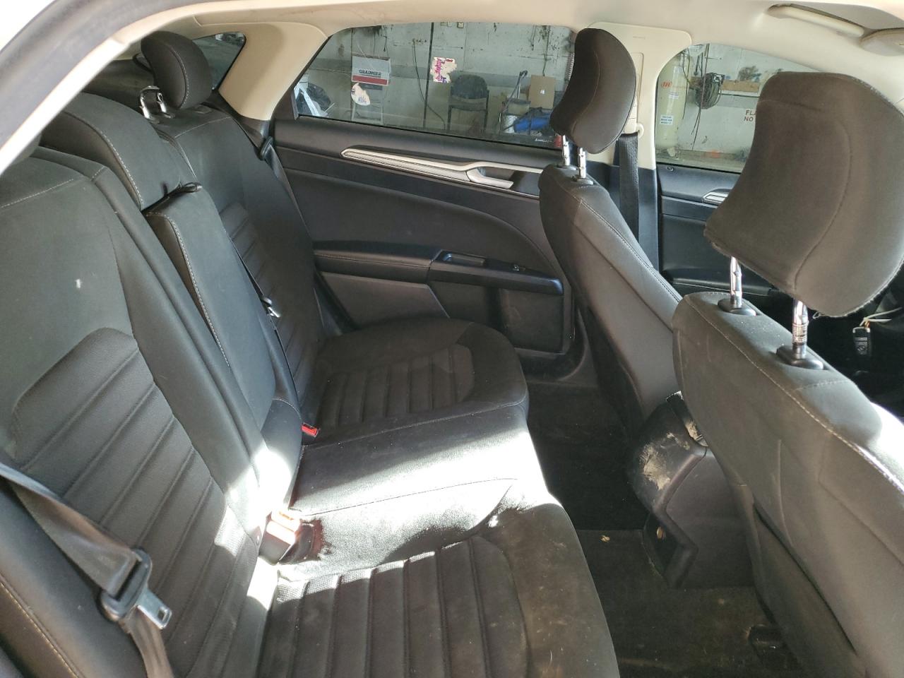 2017 Ford Fusion Se VIN: 3FA6P0H71HR389692 Lot: 93087835