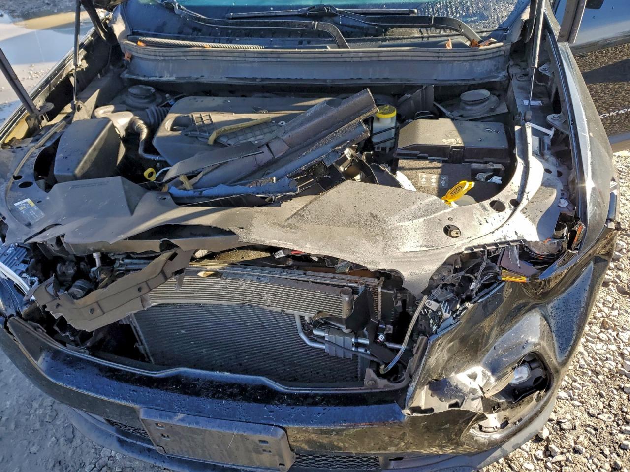 2019 Jeep Cherokee Latitude Plus VIN: 1C4PJMLB2KD212782 Lot: 94107335