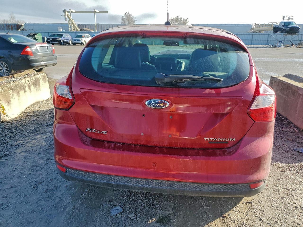 2012 Ford Focus Titanium VIN: 1FAHP3N24CL476500 Lot: 94075925