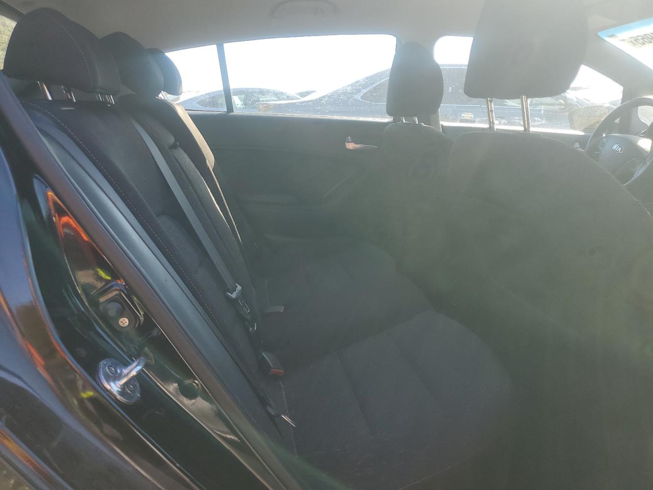 2017 Kia Forte Lx VIN: KNAFK5A81H5718254 Lot: 90814965