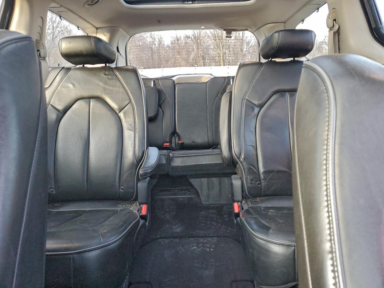 2019 Chrysler Pacifica Limited VIN: 2C4RC1GGXKR589266 Lot: 92885745