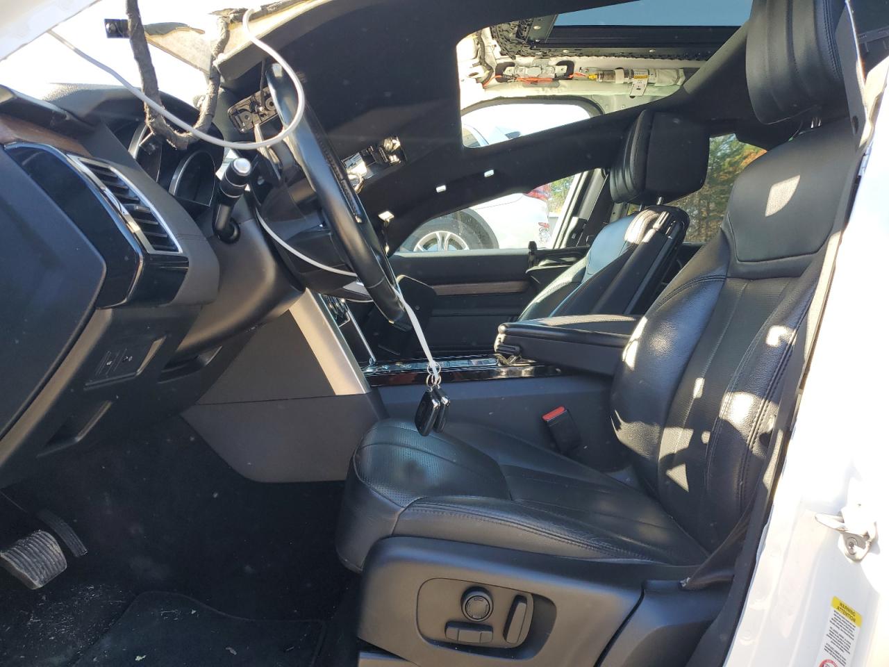 2017 Land Rover Discovery Hse VIN: SALRRBBV6HA046691 Lot: 90867305