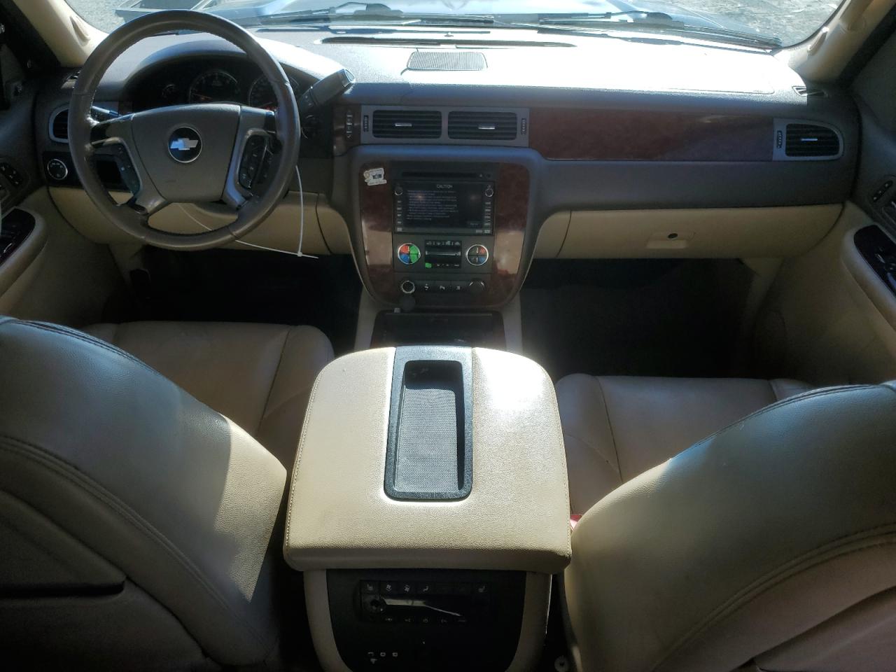 2009 Chevrolet Suburban C1500 Ltz VIN: 1GNFC36099R146312 Lot: 92188375