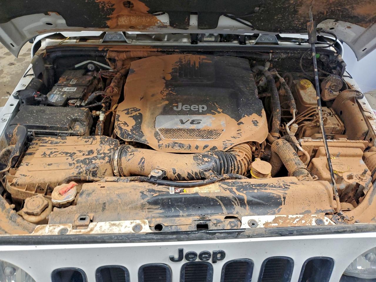 2016 Jeep Wrangler Unlimited Sahara VIN: 1C4BJWEG9GL174558 Lot: 94109735