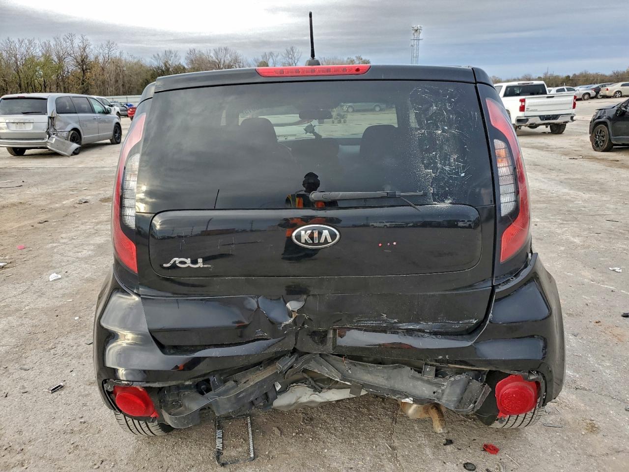 2017 Kia Soul VIN: KNDJN2A24H7504233 Lot: 93663615