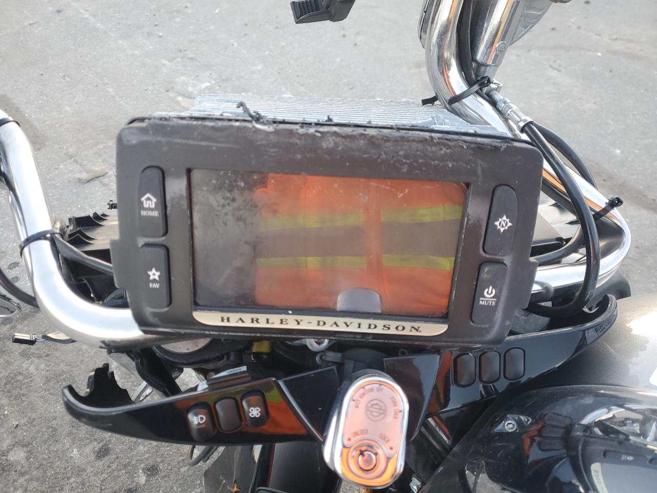 2017 Harley-Davidson Flhtk Ultra Limited VIN: 1HD1KED18HB626697 Lot: 92265635