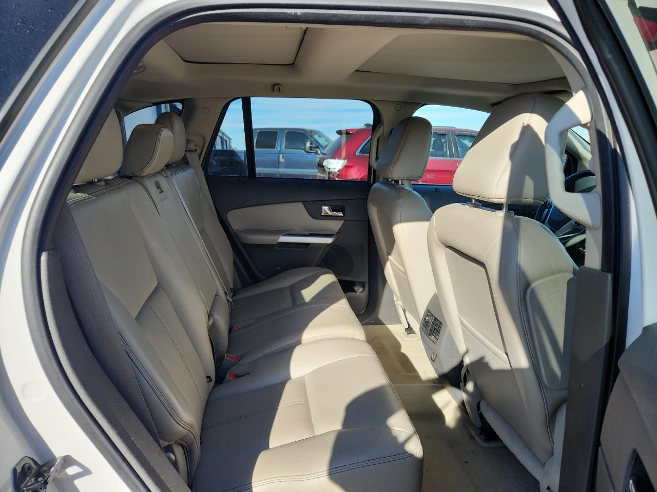 2011 Ford Edge Limited VIN: 2FMDK4KC8BBB05859 Lot: 92939565