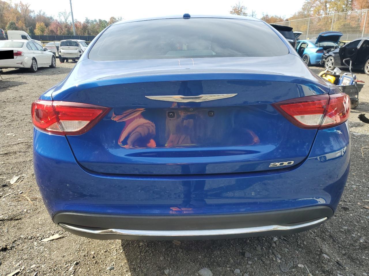 2015 Chrysler 200 Limited VIN: 1C3CCCAB0FN564866 Lot: 89551555