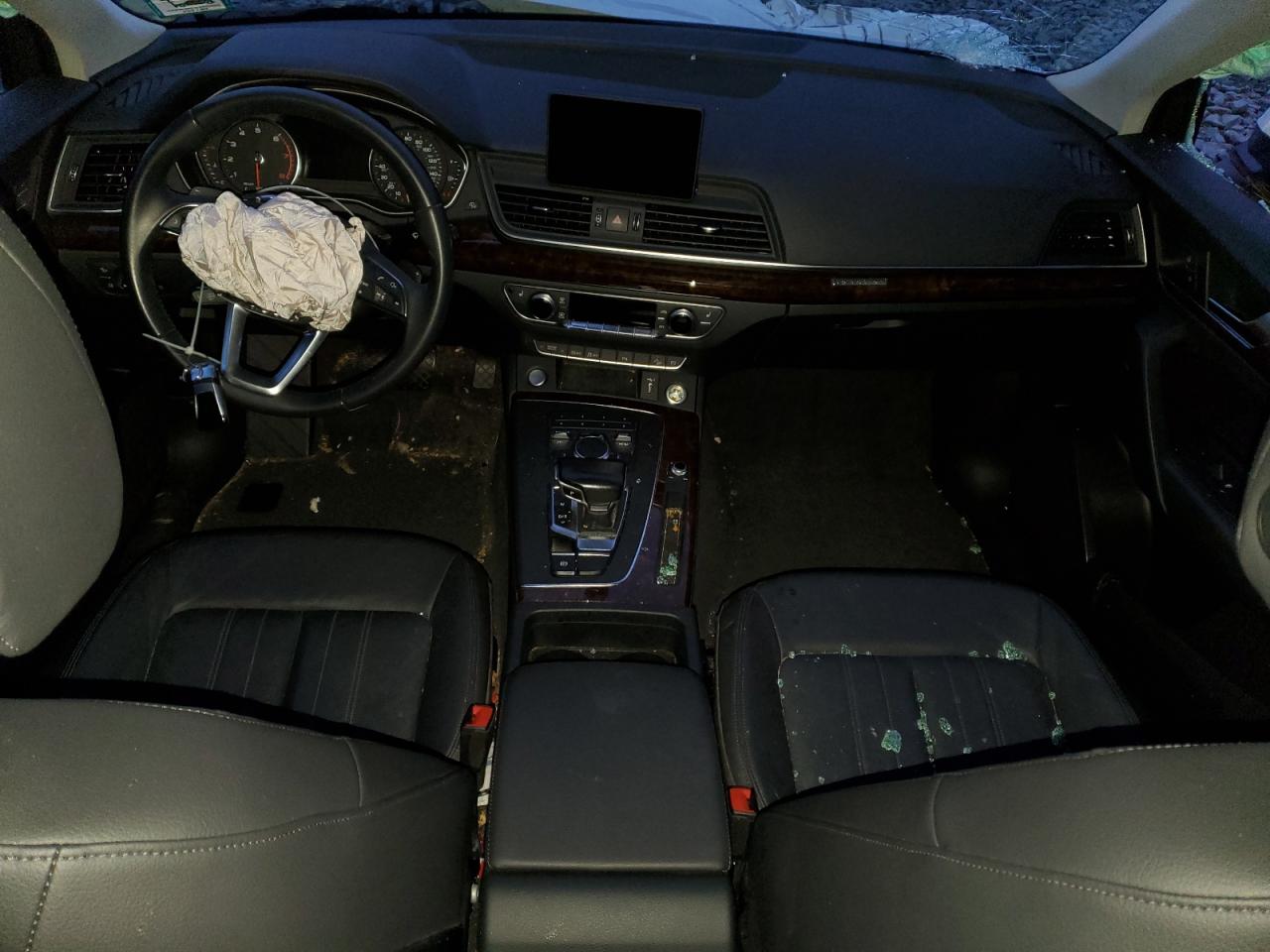 2020 Audi Q5 Premium VIN: WA1ANAFY0L2096272 Lot: 92082435